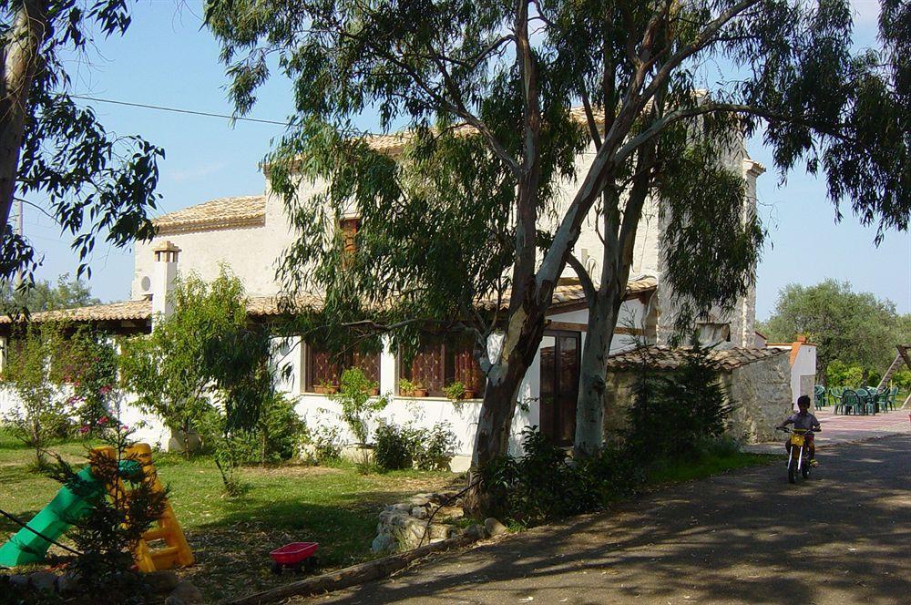 Il Casale Le Tre Volte Guest House Solfara Mare ภายนอก รูปภาพ